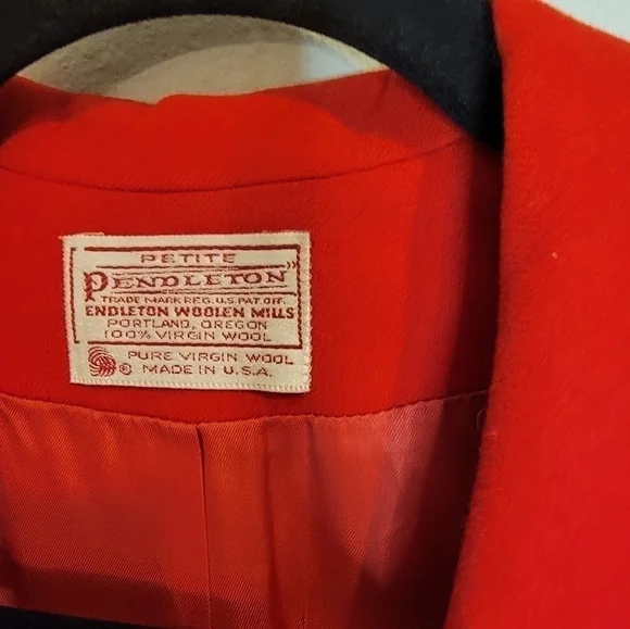 Vintage Pendleton Red Wool Petite Size 8 Coat